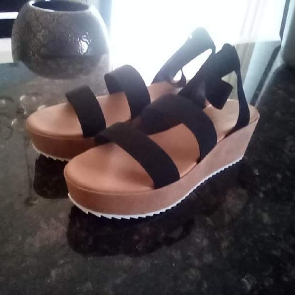 New sandles